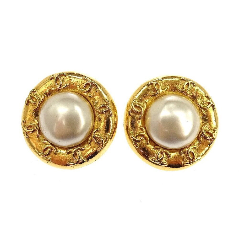 Chanel Vintage Multi CC Round Clip-On Metal with Faux Pearl